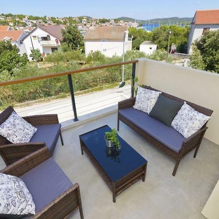 Apartment Dragana, Jezera, Island Murter Extérieur photo