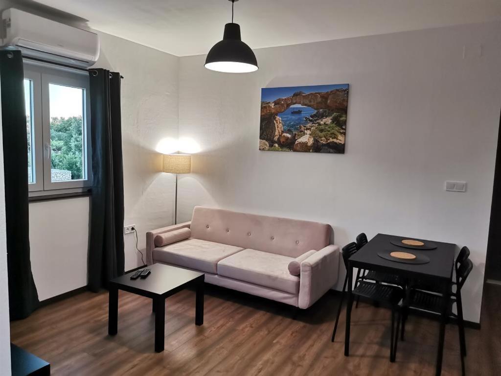 Apartment Dragana, Jezera, Island Murter Extérieur photo