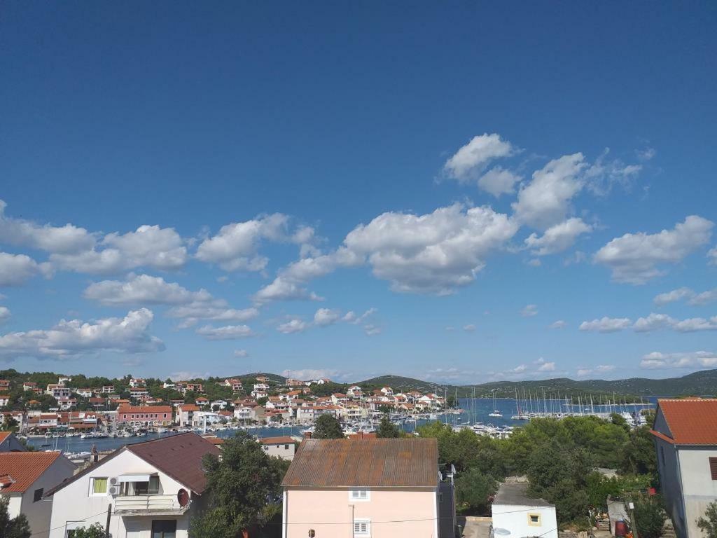 Apartment Dragana, Jezera, Island Murter Extérieur photo